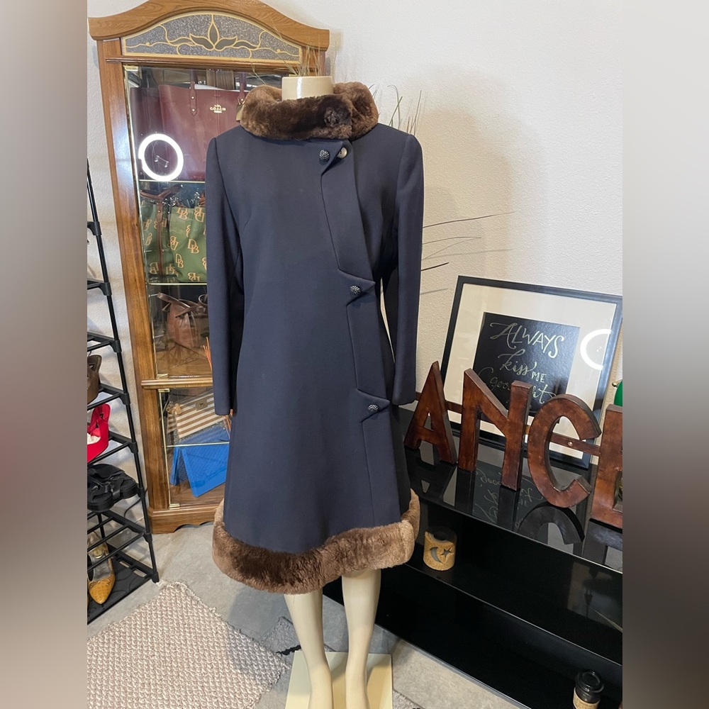 💙Stunning Vintage ILGWU Coat(maybe wool & fur) - Picture 2 of 14